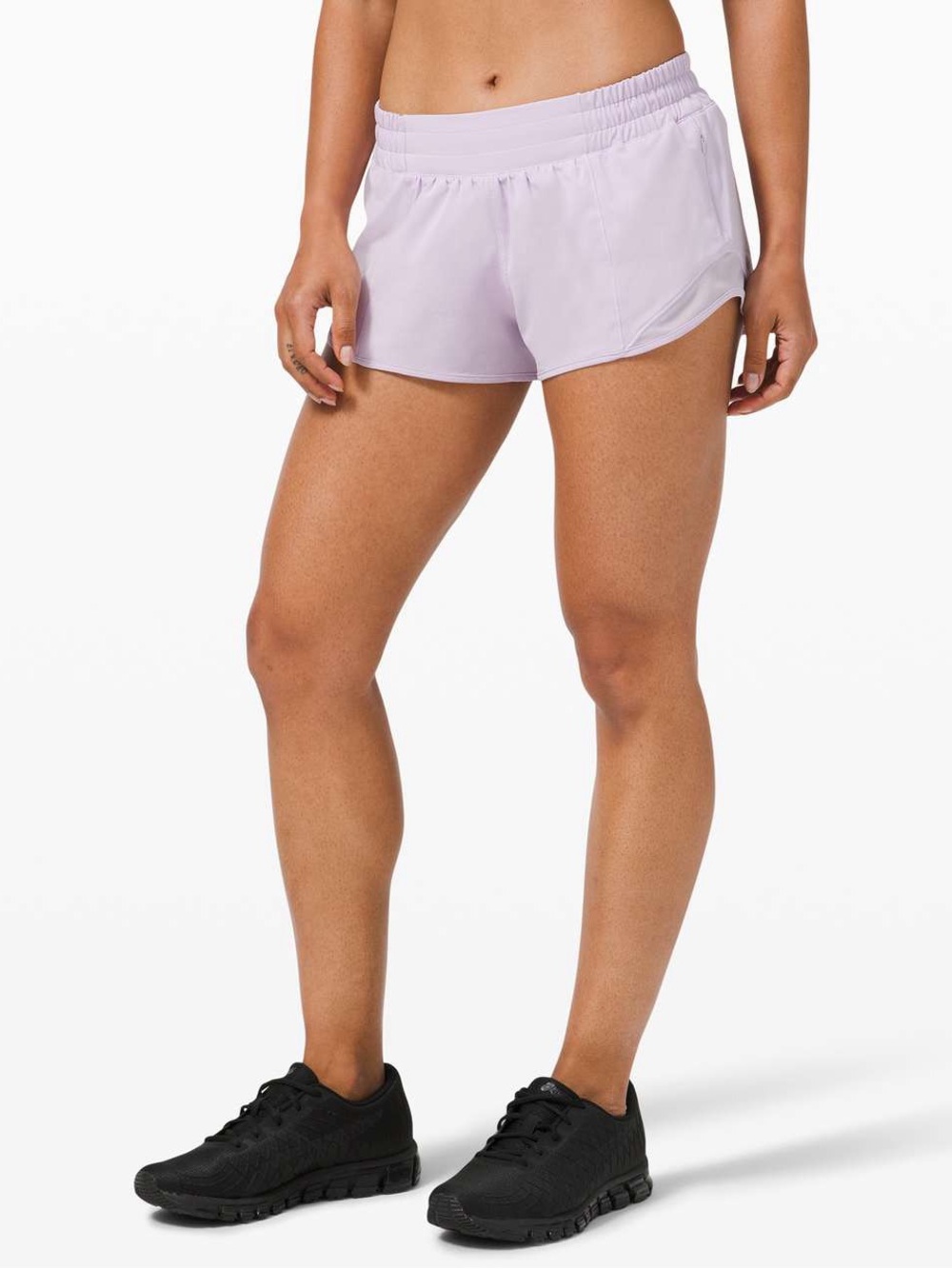Lululemon Hotty Hot Short II 2.5" Lavender Dew Size 8